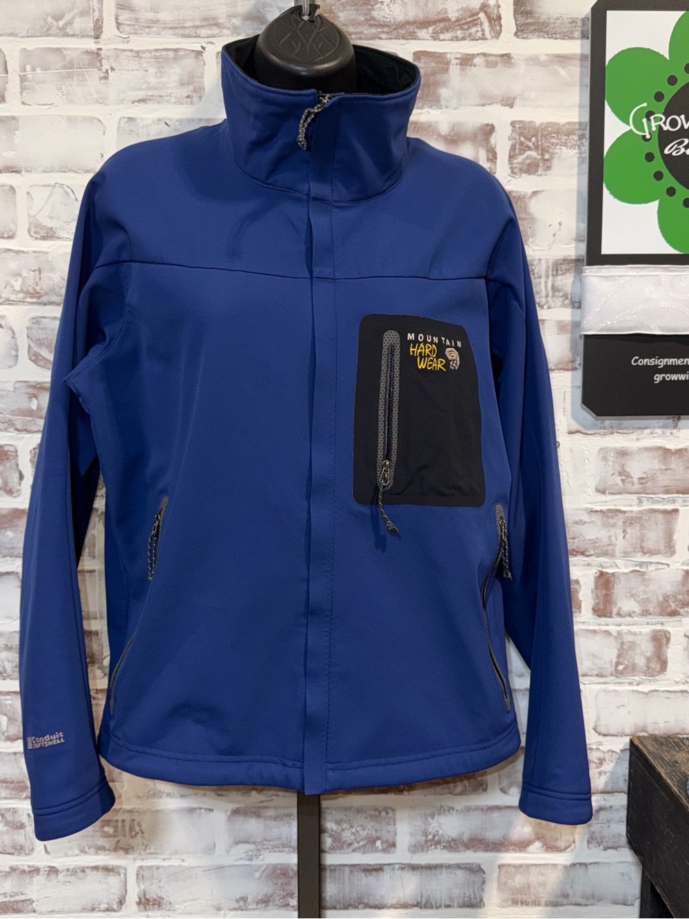 Mountain Hardwear Men's Royal Blue Softshell Jacket with Black Chest Pocket
